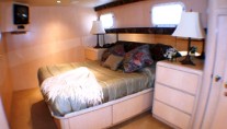 Cedar Island -  Queen Cabin